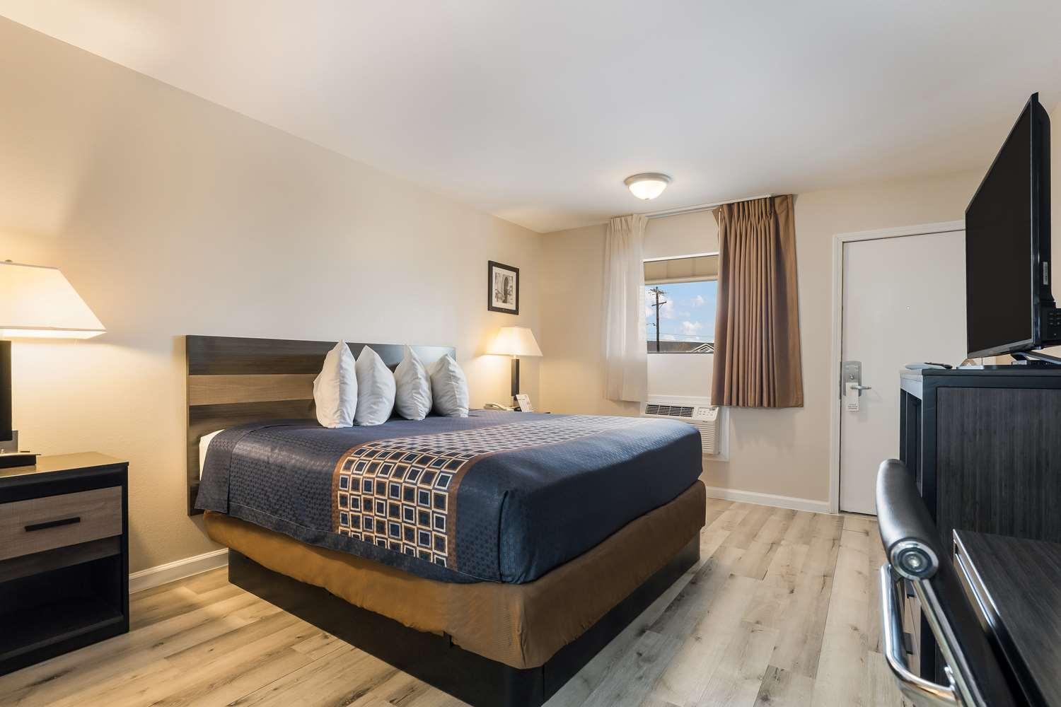 Americas Best Value Inn Refugio Extérieur photo