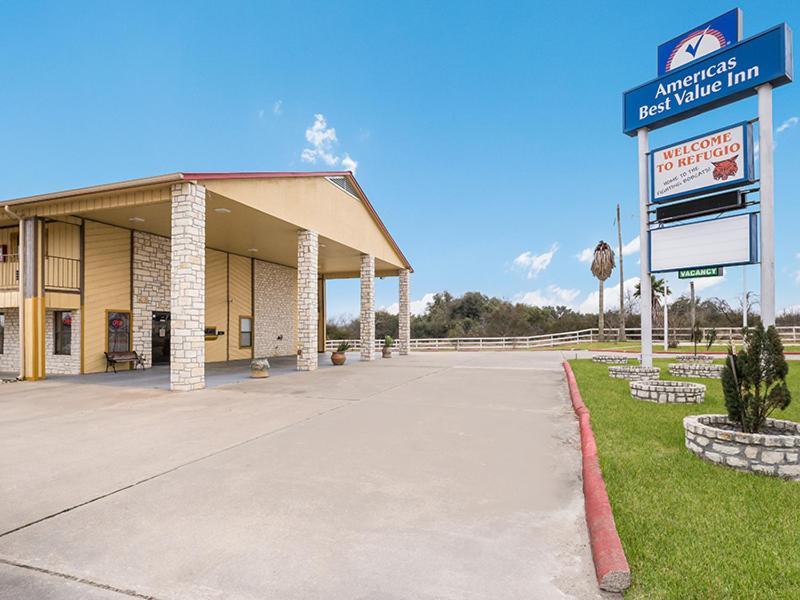 Americas Best Value Inn Refugio Extérieur photo