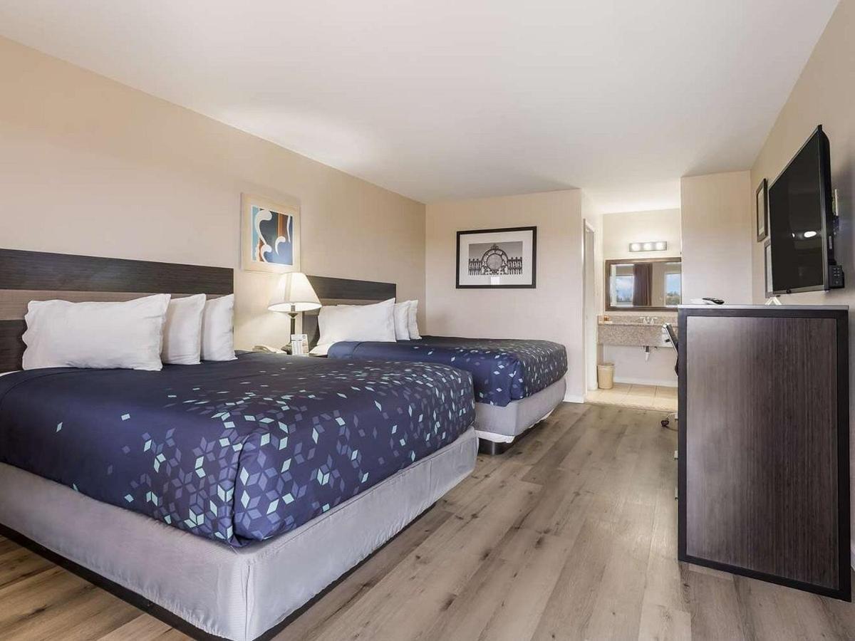 Americas Best Value Inn Refugio Extérieur photo